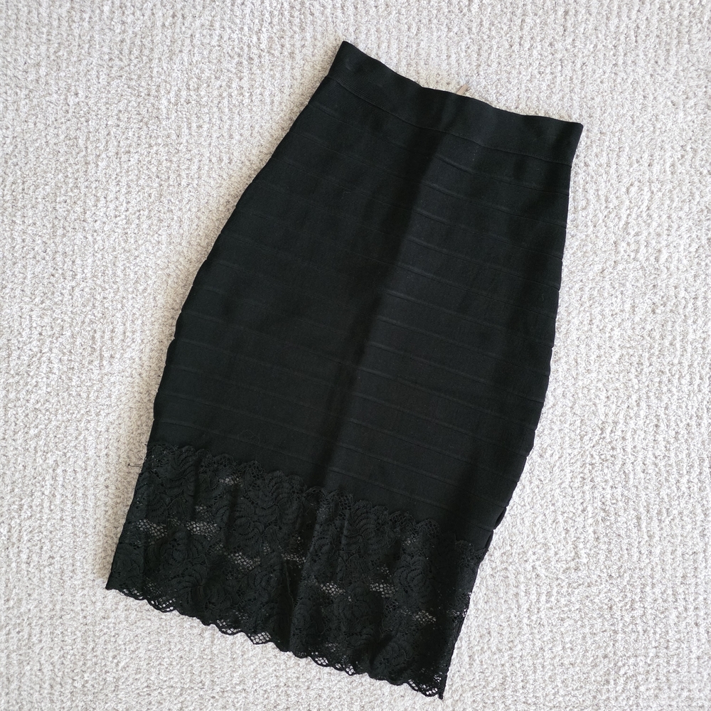 Bebe Lace Trim Pencil Skirt